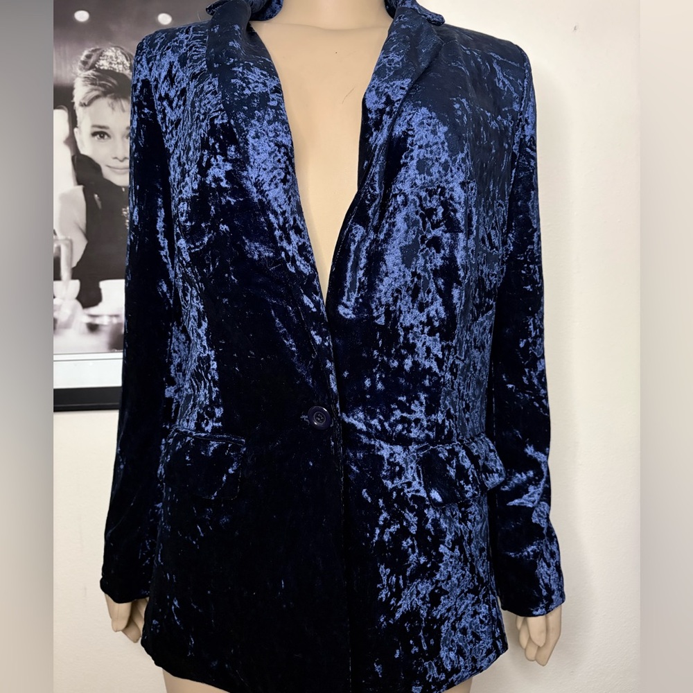 ❎SOLD DO NOT BUY❎Lulu's Royal Blue Crushed Velvet Blazer